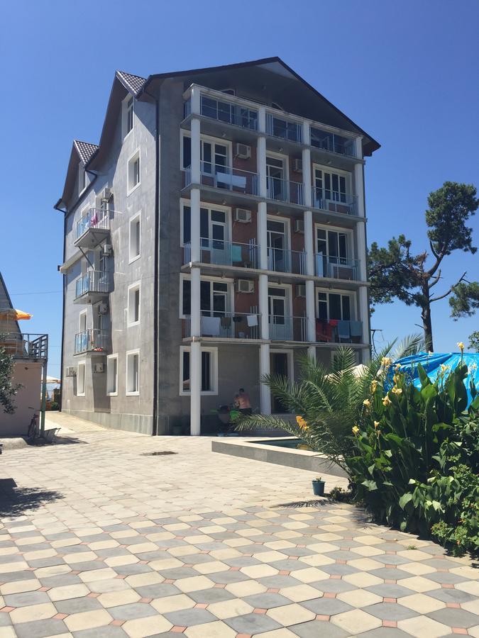 Hotel George Ureki Exterior photo